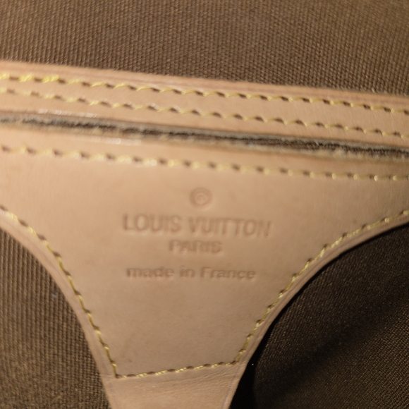 Louis Vuitton backpack - Picture 14 of 16